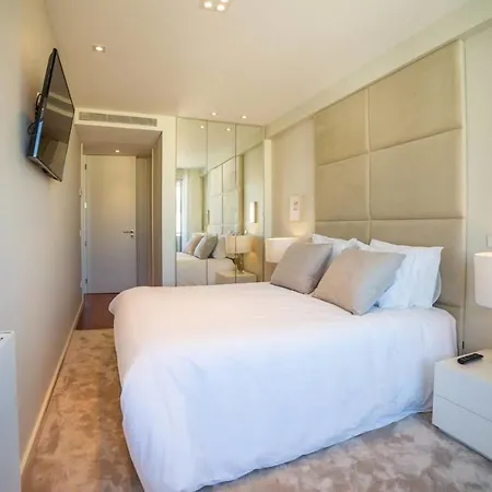 Appartement Modern 2 Bedroom Boavista W Garage By Guestready *